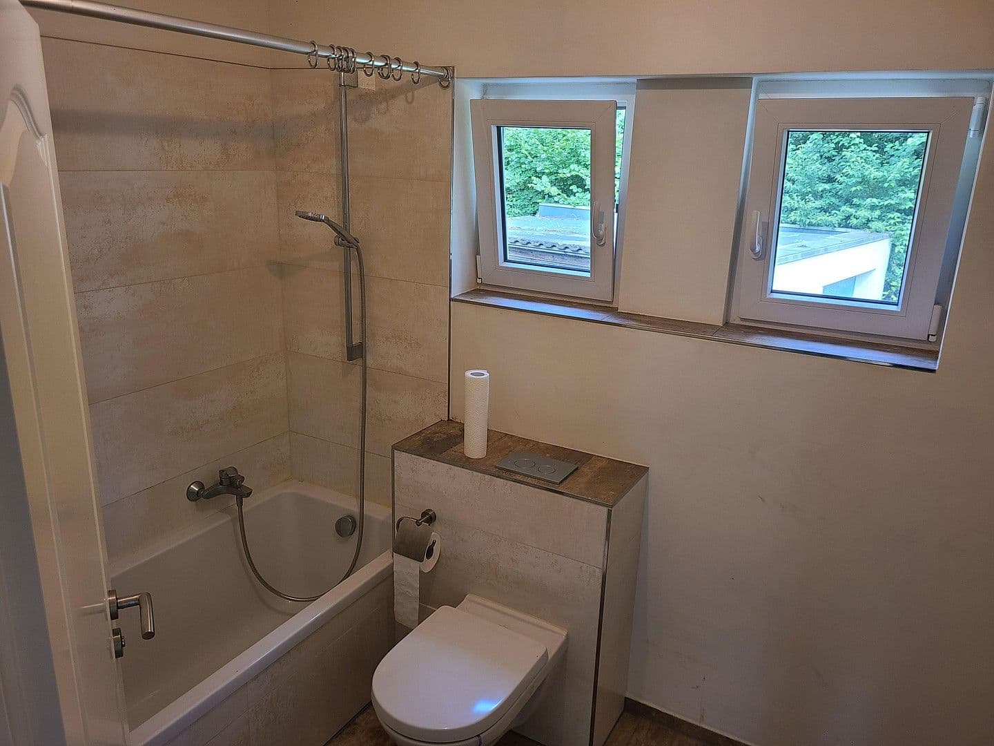 Pronájem bytu 5+1 115 m², Hamburg, Hamburg Pronájem bytu 5+1 115 m², Hamburg, Hamburg