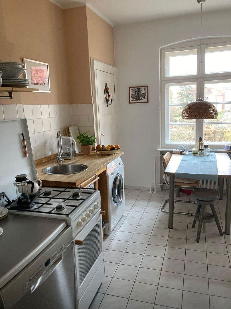 Prodej bytu 2+1 84 m², Tile-Brügge-Weg 87, Berlin, Berlín Prodej bytu 2+1 84 m², Tile-Brügge-Weg 87, Berlin, Berlín