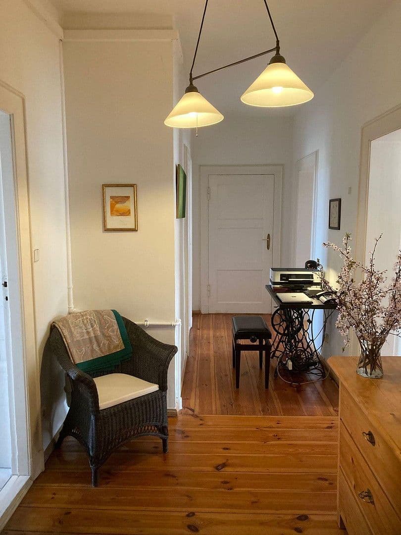 Prodej bytu 2+1 84 m², Tile-Brügge-Weg 87, Berlin, Berlín Prodej bytu 2+1 84 m², Tile-Brügge-Weg 87, Berlin, Berlín