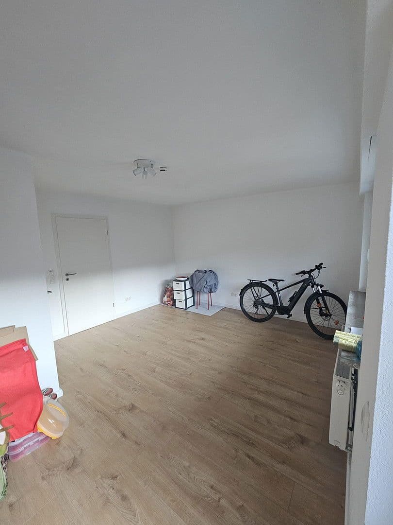 Prodej domu 120 m², pozemek 470 m², Esslingen am Neckar, Bádensko-Württembersko Prodej domu 120 m², pozemek 470 m², Esslingen am Neckar, Bádensko-Württembersko