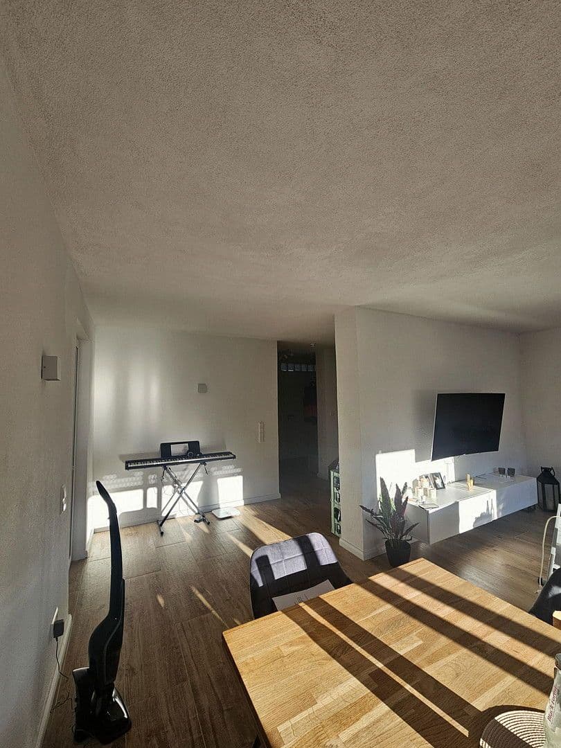 Prodej domu 120 m², pozemek 470 m², Esslingen am Neckar, Bádensko-Württembersko Prodej domu 120 m², pozemek 470 m², Esslingen am Neckar, Bádensko-Württembersko