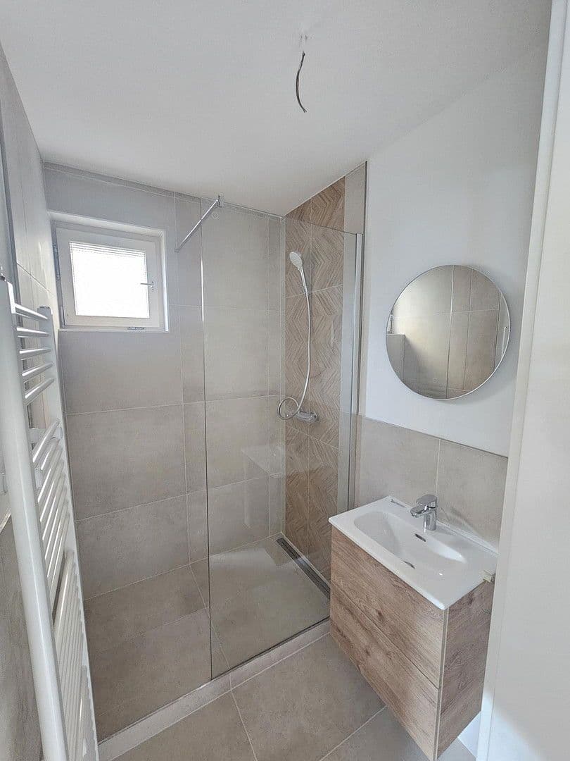 Prodej domu 120 m², pozemek 470 m², Esslingen am Neckar, Bádensko-Württembersko Prodej domu 120 m², pozemek 470 m², Esslingen am Neckar, Bádensko-Württembersko