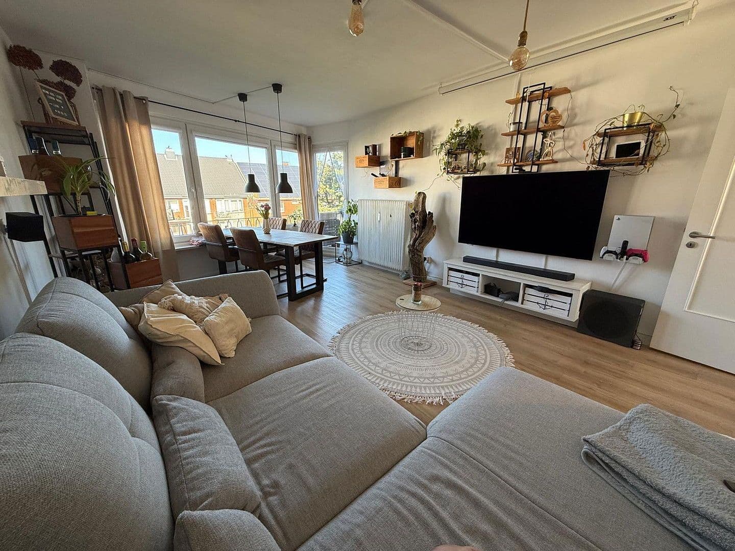 Prodej bytu 3+1 80 m², Hamburg, Hamburg Prodej bytu 3+1 80 m², Hamburg, Hamburg