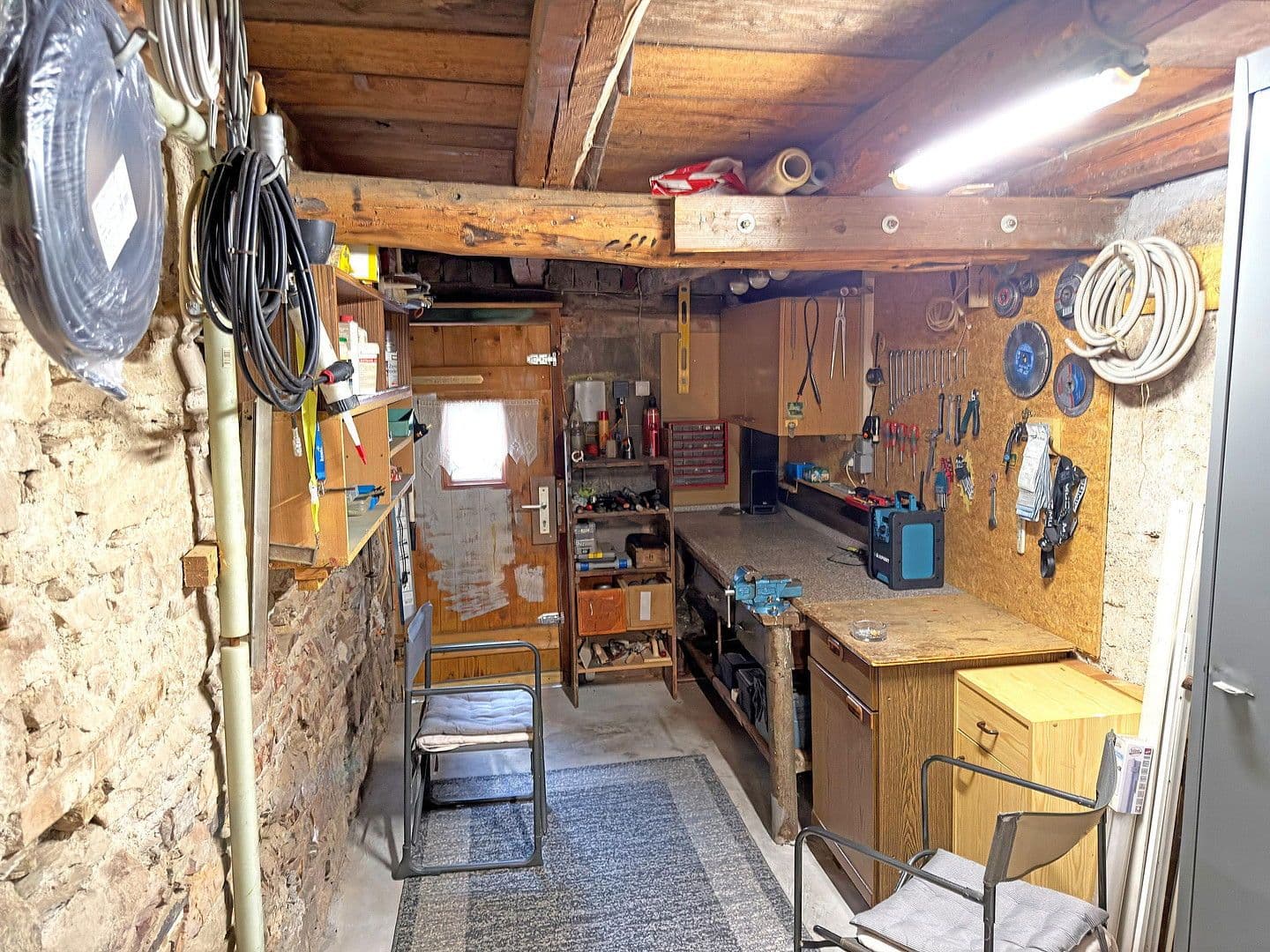 Prodej domu 134 m², pozemek 1.150 m², Laurentiusstraße 47, Morbach, Porýní-Falc Prodej domu 134 m², pozemek 1.150 m², Laurentiusstraße 47, Morbach, Porýní-Falc