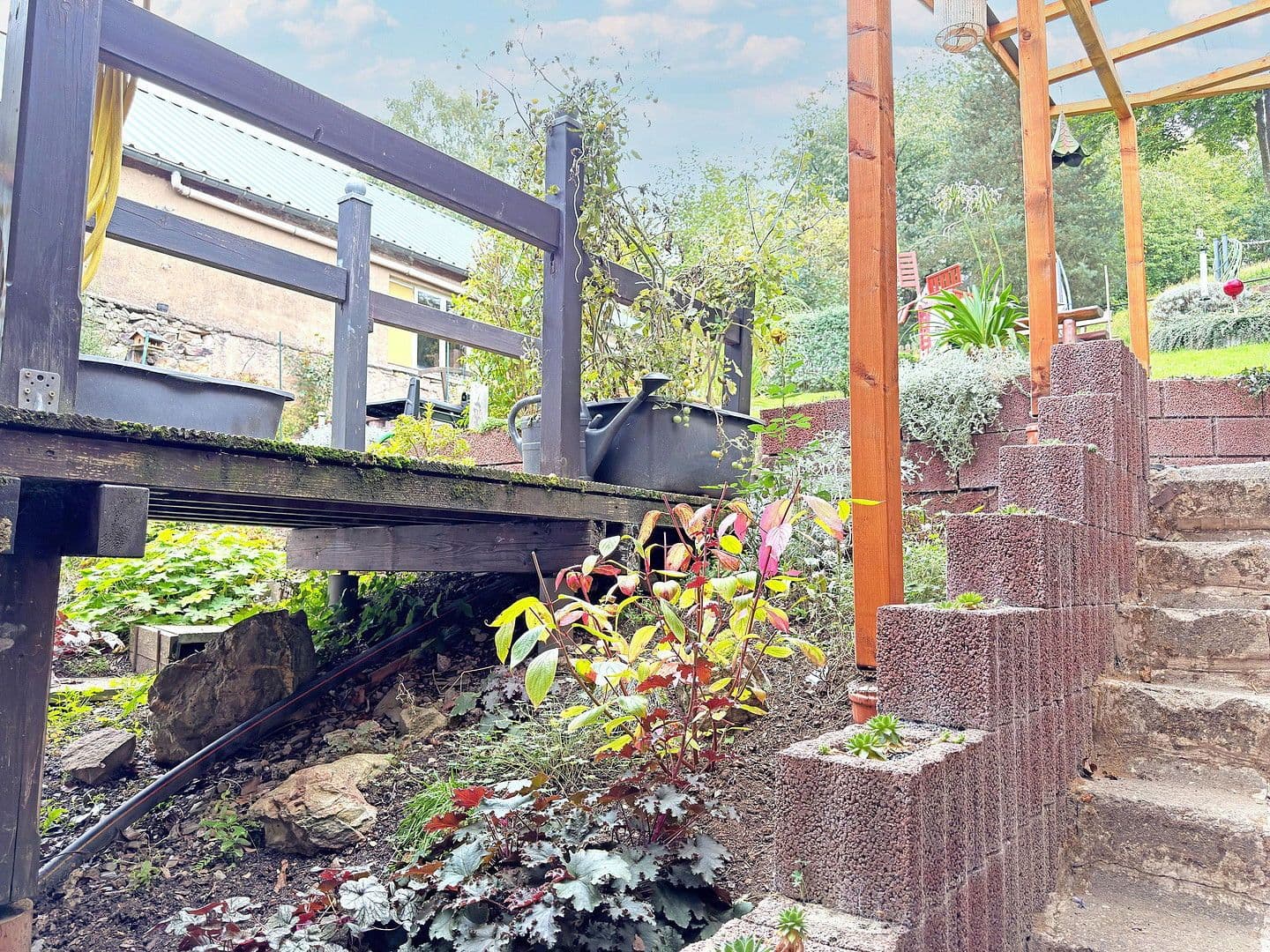 Prodej domu 134 m², pozemek 1.150 m², Laurentiusstraße 47, Morbach, Porýní-Falc Prodej domu 134 m², pozemek 1.150 m², Laurentiusstraße 47, Morbach, Porýní-Falc