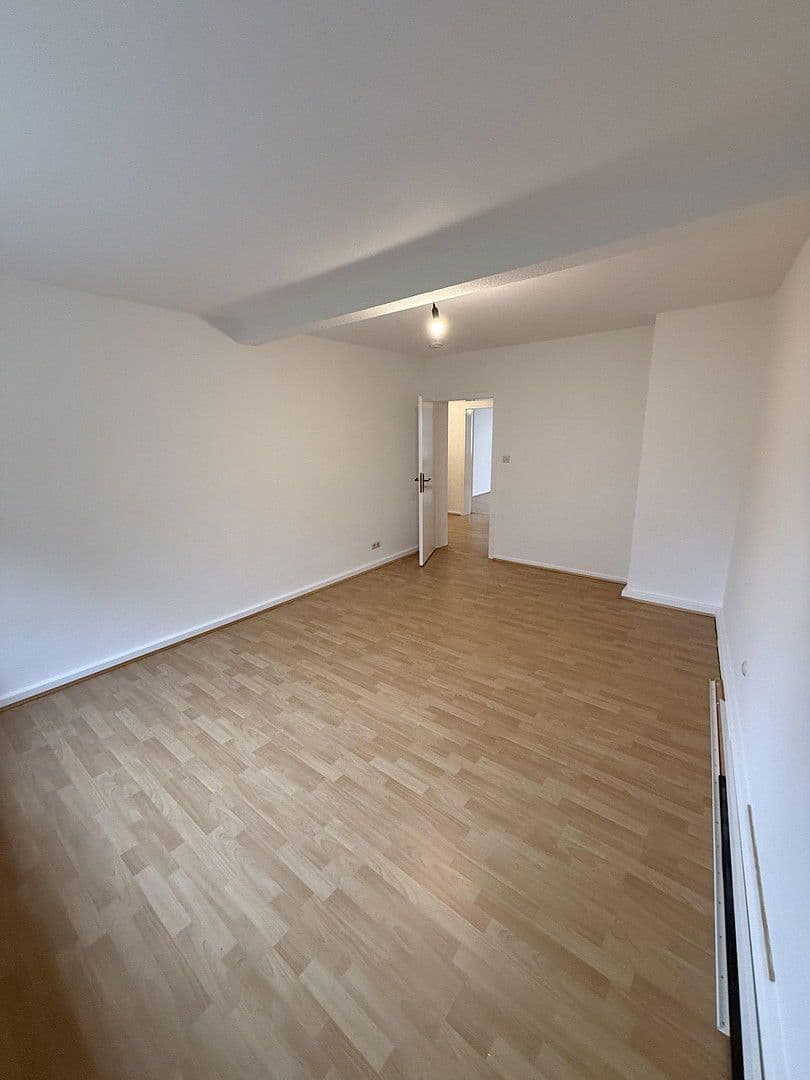 Pronájem bytu 2+1 62 m², Paradestr. 33, Wuppertal, Severní Porýní-Vestfálsko Pronájem bytu 2+1 62 m², Paradestr. 33, Wuppertal, Severní Porýní-Vestfálsko