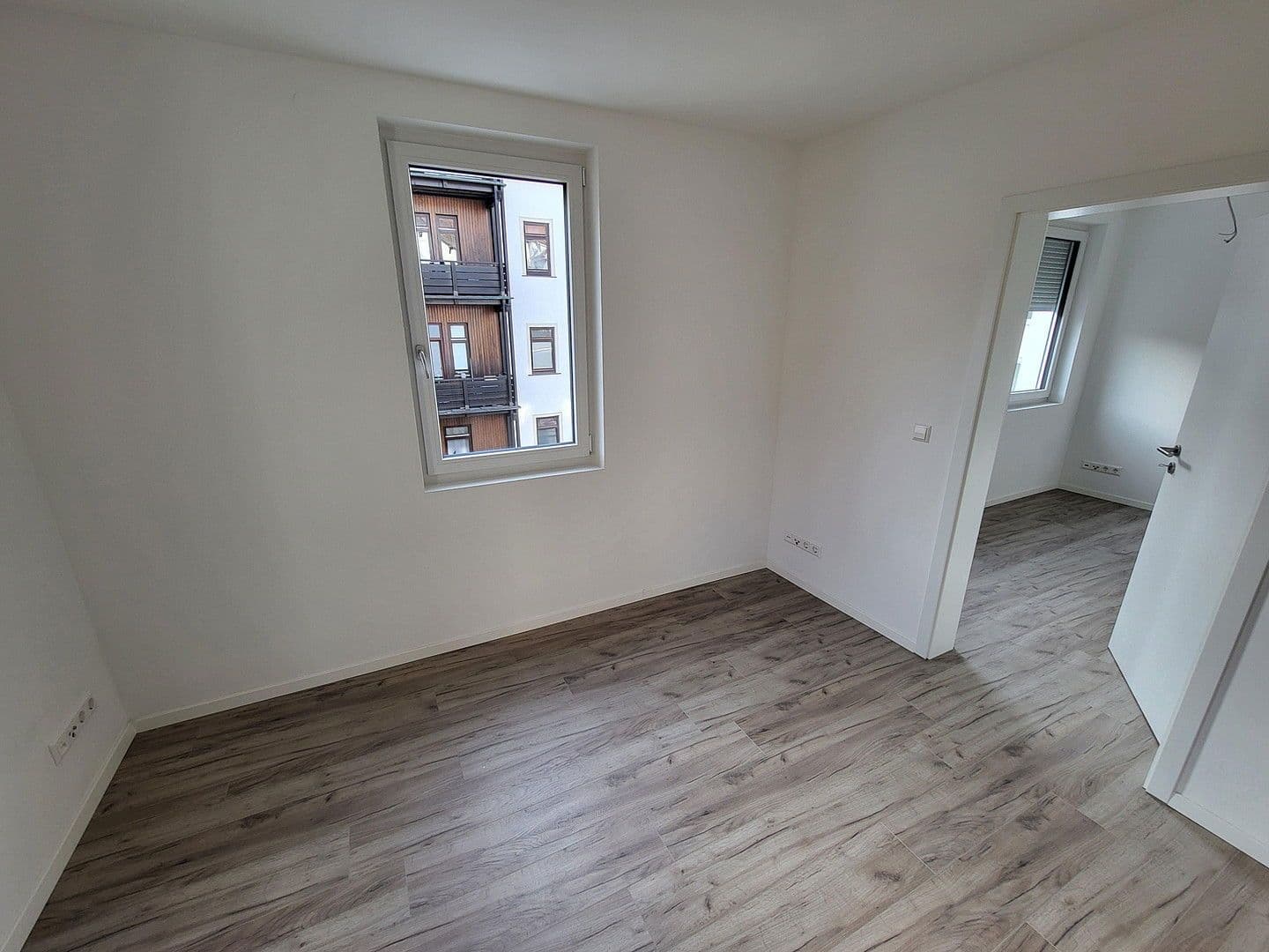 Pronájem bytu 1+kk 26 m², Keplerstr. 12, Tübingen, Bádensko-Württembersko Pronájem bytu 1+kk 26 m², Keplerstr. 12, Tübingen, Bádensko-Württembersko