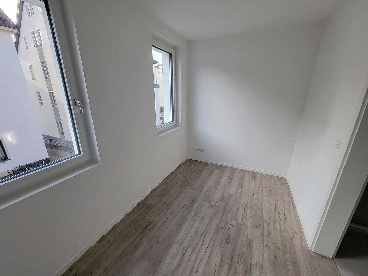 Pronájem bytu 1+kk 26 m², Keplerstr. 12, Tübingen, Bádensko-Württembersko Pronájem bytu 1+kk 26 m², Keplerstr. 12, Tübingen, Bádensko-Württembersko