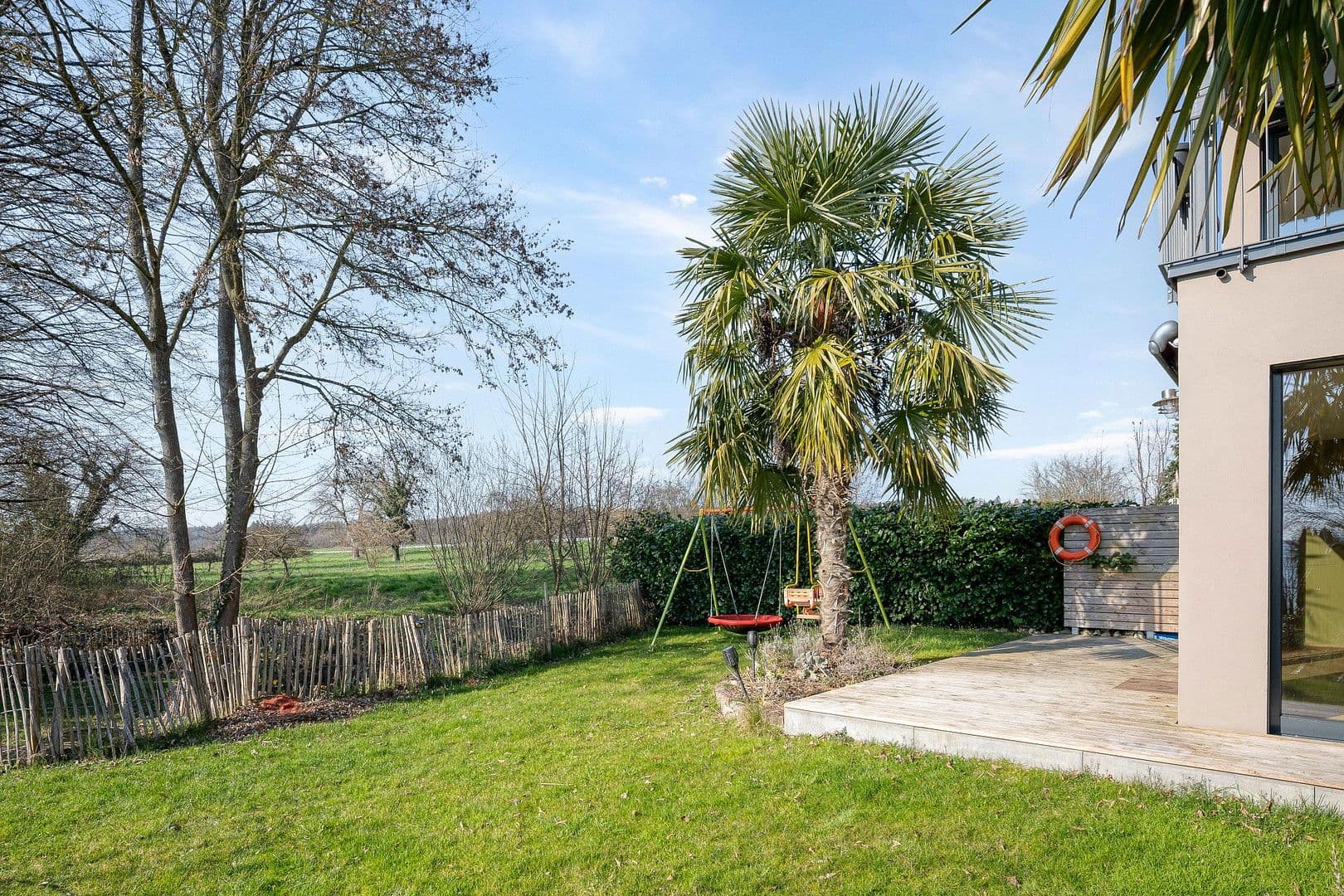 Prodej domu 210 m², pozemek 464 m², Allensbach, Bádensko-Württembersko Prodej domu 210 m², pozemek 464 m², Allensbach, Bádensko-Württembersko