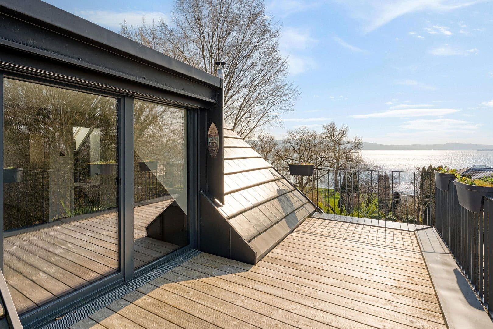 Prodej domu 210 m², pozemek 464 m², Allensbach, Bádensko-Württembersko Prodej domu 210 m², pozemek 464 m², Allensbach, Bádensko-Württembersko