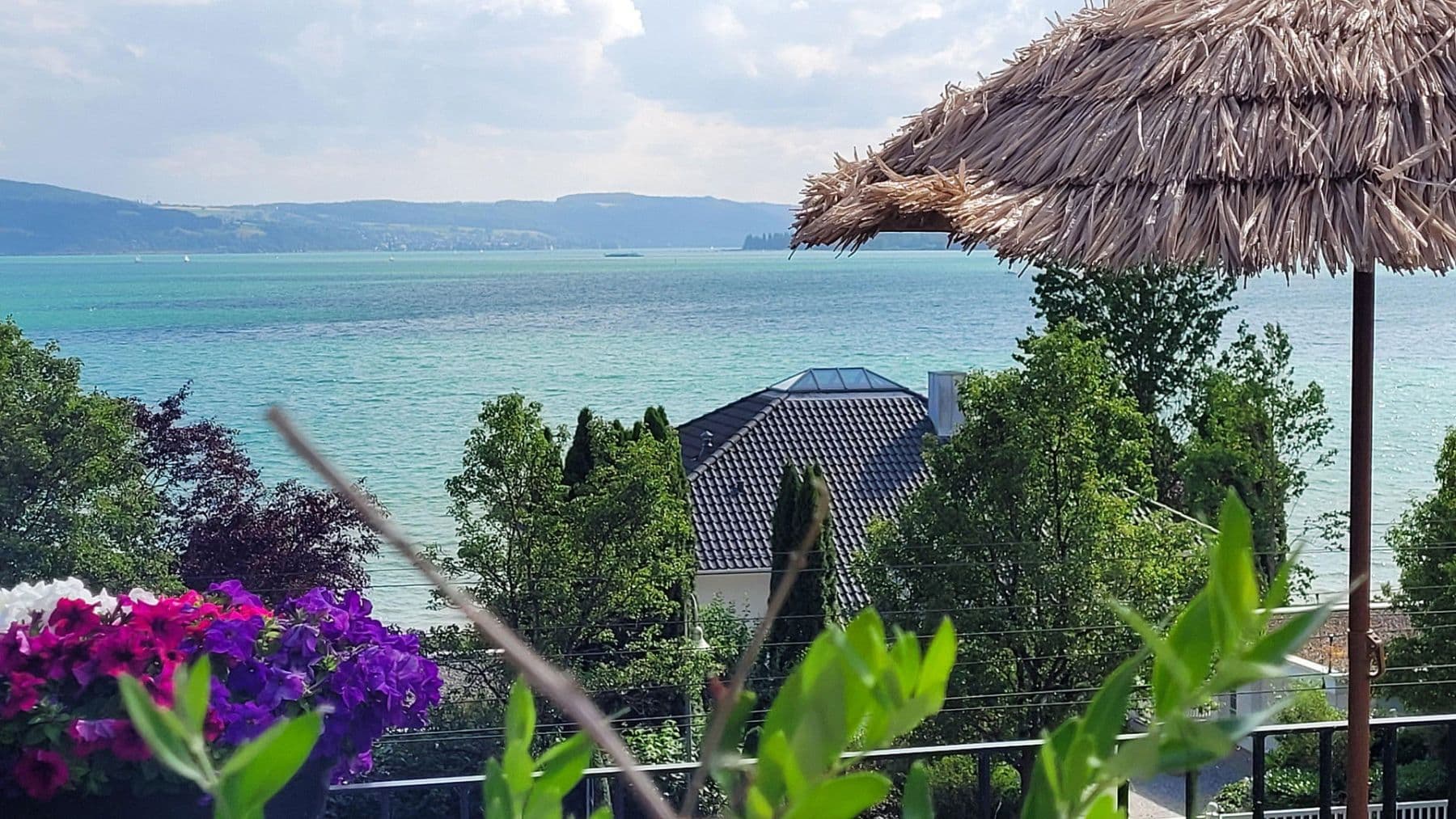 Prodej domu 210 m², pozemek 464 m², Allensbach, Bádensko-Württembersko Prodej domu 210 m², pozemek 464 m², Allensbach, Bádensko-Württembersko