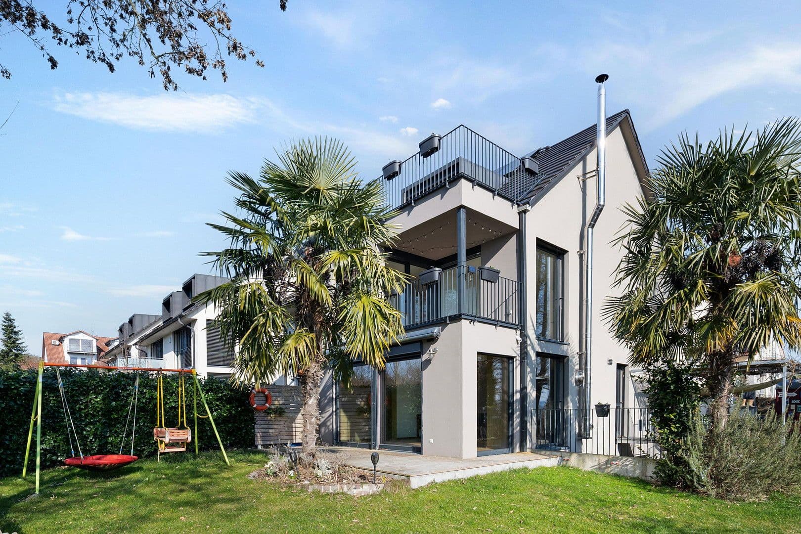 Prodej domu 210 m², pozemek 464 m², Allensbach, Bádensko-Württembersko Prodej domu 210 m², pozemek 464 m², Allensbach, Bádensko-Württembersko