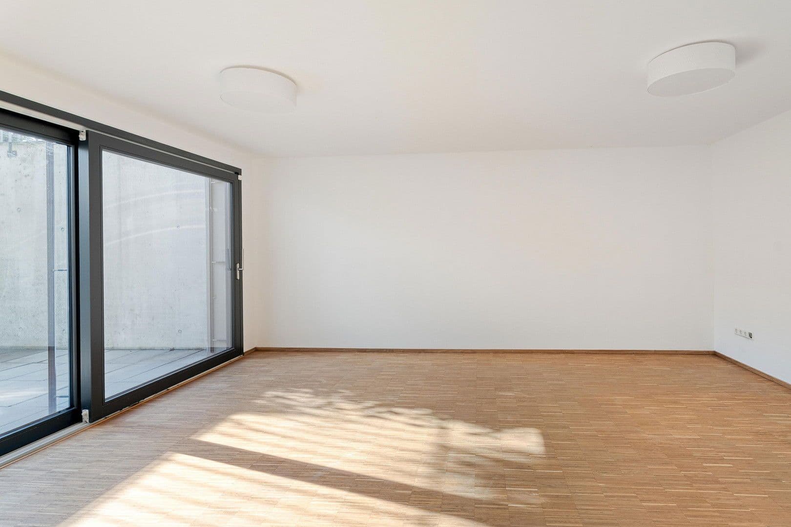 Prodej domu 210 m², pozemek 464 m², Allensbach, Bádensko-Württembersko Prodej domu 210 m², pozemek 464 m², Allensbach, Bádensko-Württembersko