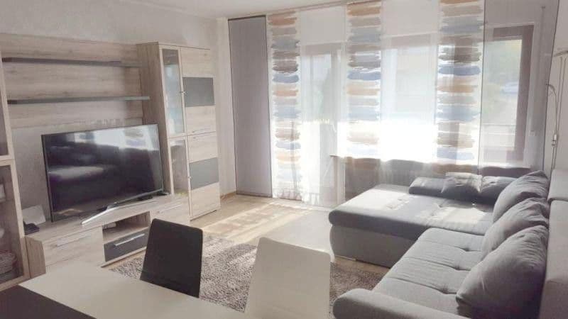 Pronájem bytu 2+1 60 m², Stuttgart, Bádensko-Württembersko Pronájem bytu 2+1 60 m², Stuttgart, Bádensko-Württembersko