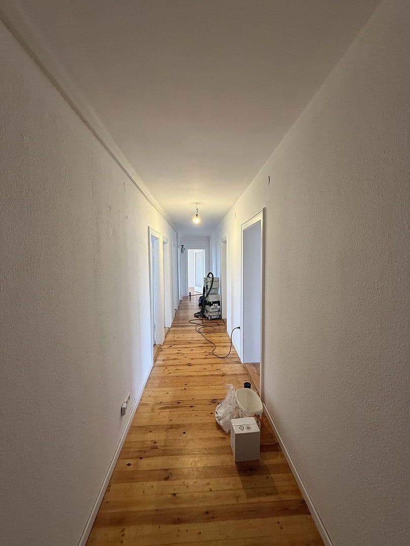 Pronájem bytu 4+1 120 m², Bucher Straße 97, Nürnberg, Bavorsko Pronájem bytu 4+1 120 m², Bucher Straße 97, Nürnberg, Bavorsko