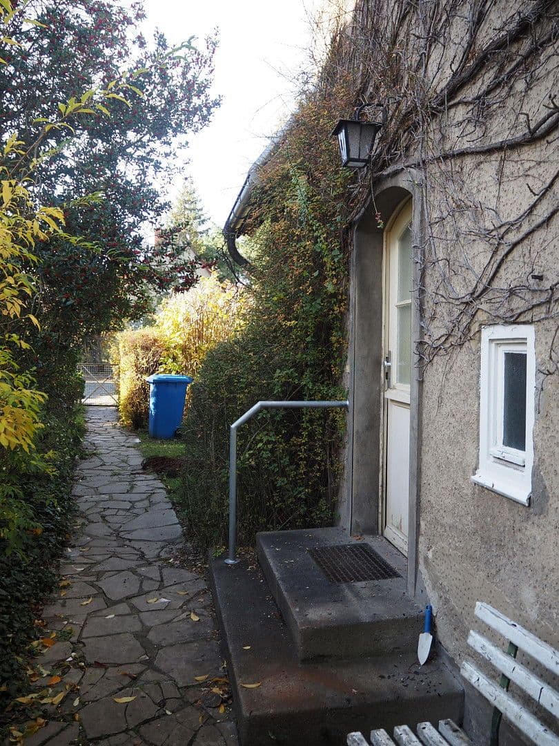 Prodej domu 105 m², pozemek 557 m², Kleinmachnow, Braniborsko Prodej domu 105 m², pozemek 557 m², Kleinmachnow, Braniborsko