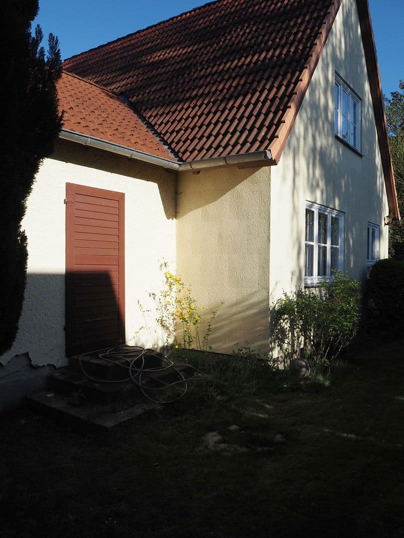 Prodej domu 105 m², pozemek 557 m², Kleinmachnow, Braniborsko Prodej domu 105 m², pozemek 557 m², Kleinmachnow, Braniborsko