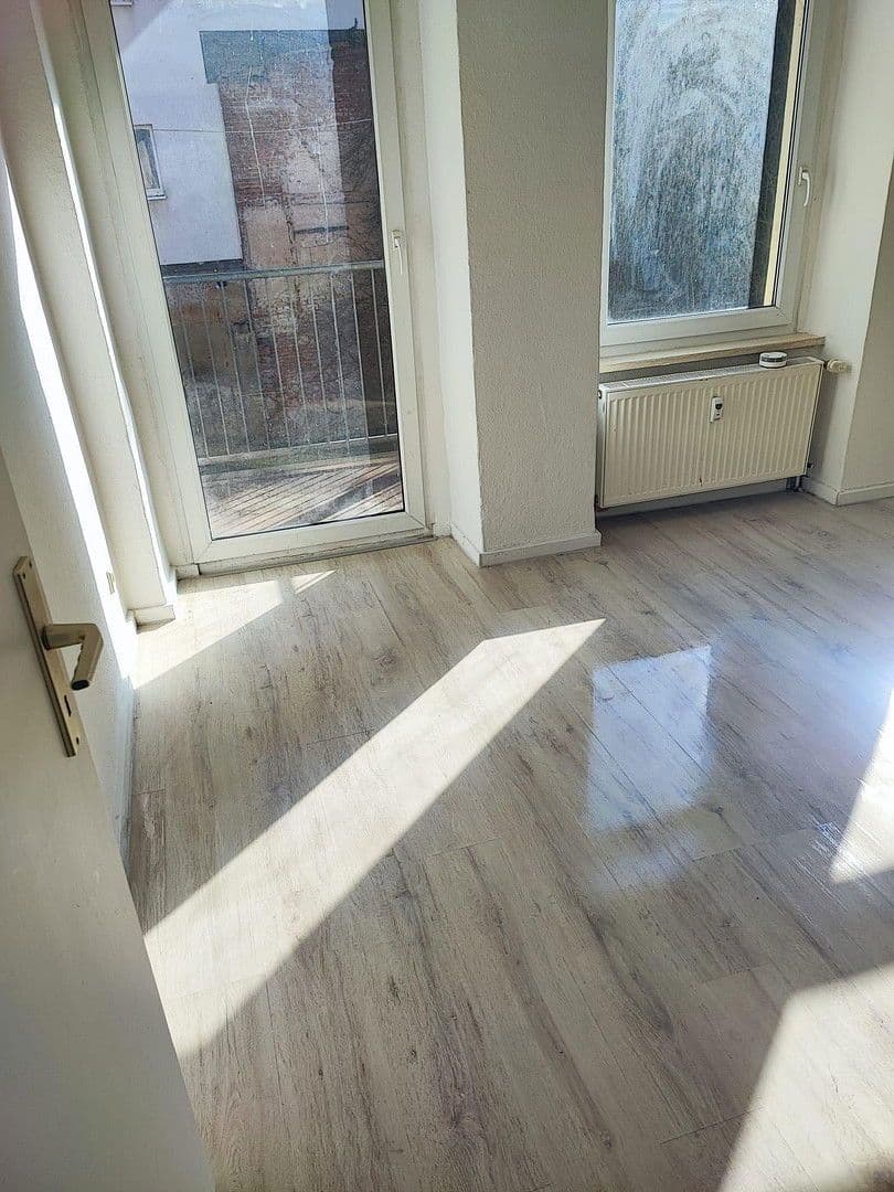 Pronájem bytu 2+1 61 m², Mittelstraße 9, Žíč, Sasko-Anhaltsko Pronájem bytu 2+1 61 m², Mittelstraße 9, Žíč, Sasko-Anhaltsko