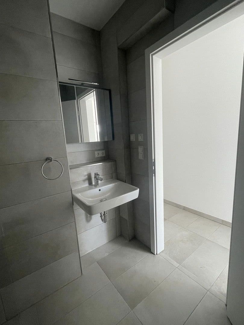 Pronájem bytu 3+1 72 m², Burgstetten, Bádensko-Württembersko Pronájem bytu 3+1 72 m², Burgstetten, Bádensko-Württembersko