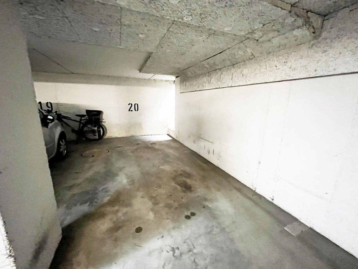 Pronájem bytu 1+kk 36 m², Bietigheim-Bissingen, Bádensko-Württembersko Pronájem bytu 1+kk 36 m², Bietigheim-Bissingen, Bádensko-Württembersko