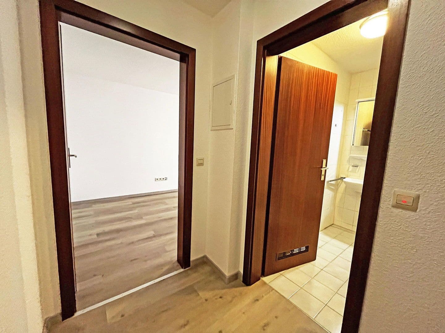 Pronájem bytu 1+kk 36 m², Bietigheim-Bissingen, Bádensko-Württembersko Pronájem bytu 1+kk 36 m², Bietigheim-Bissingen, Bádensko-Württembersko