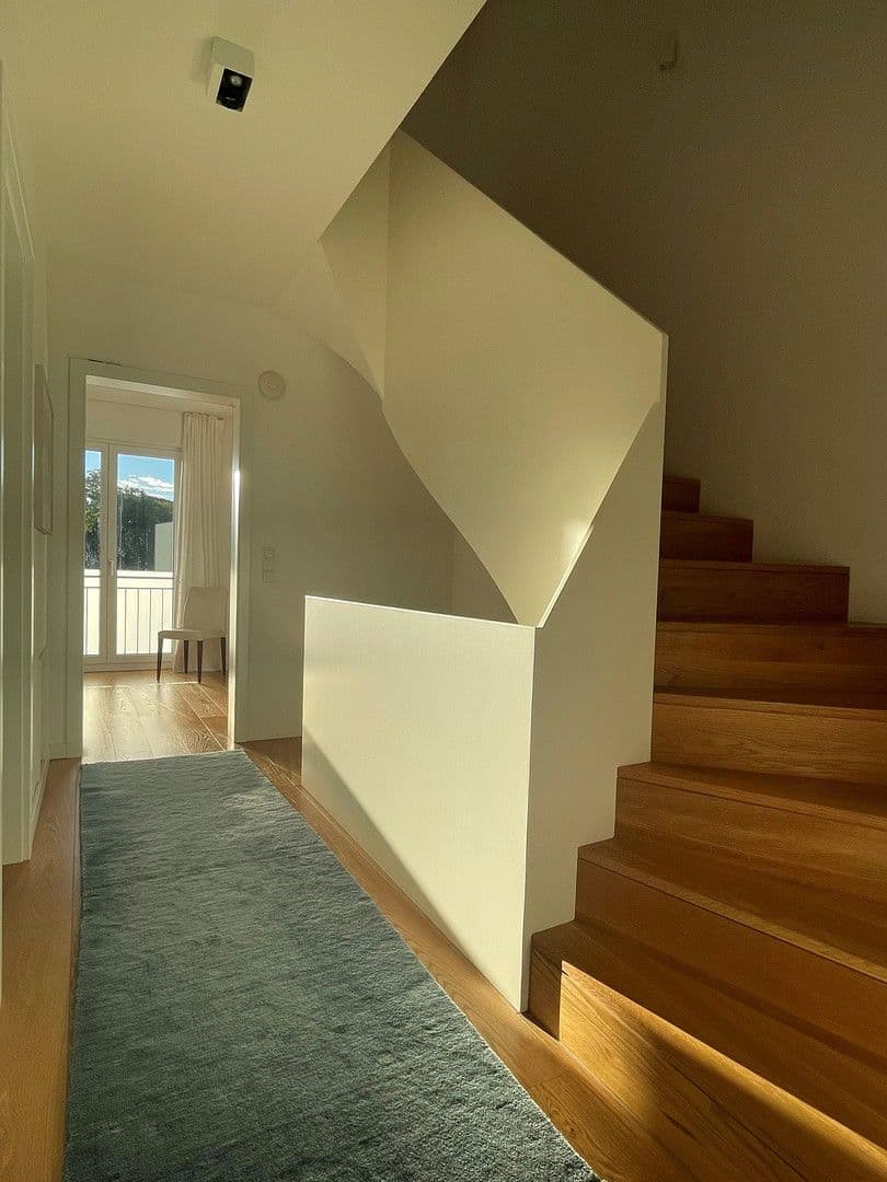 Prodej domu 173 m², pozemek 325 m², Oberhaching, Bavorsko Prodej domu 173 m², pozemek 325 m², Oberhaching, Bavorsko