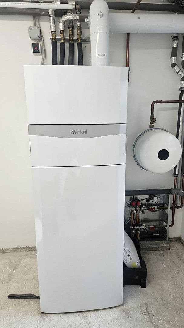 Prodej domu 167 m², pozemek 163 m², Speyerer Straße 25, Neuhofen, Porýní-Falc Prodej domu 167 m², pozemek 163 m², Speyerer Straße 25, Neuhofen, Porýní-Falc