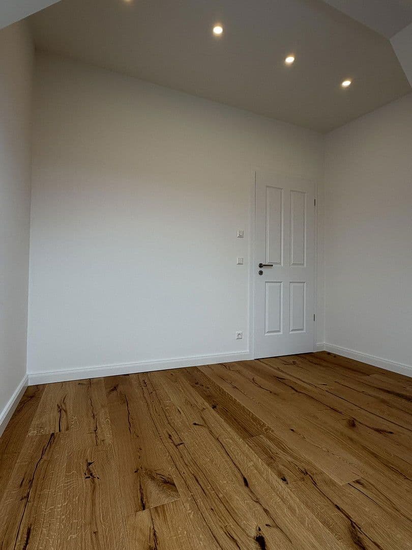 Pronájem bytu 3+1 75 m², Ebersstraße 58, Berlin, Berlín Pronájem bytu 3+1 75 m², Ebersstraße 58, Berlin, Berlín