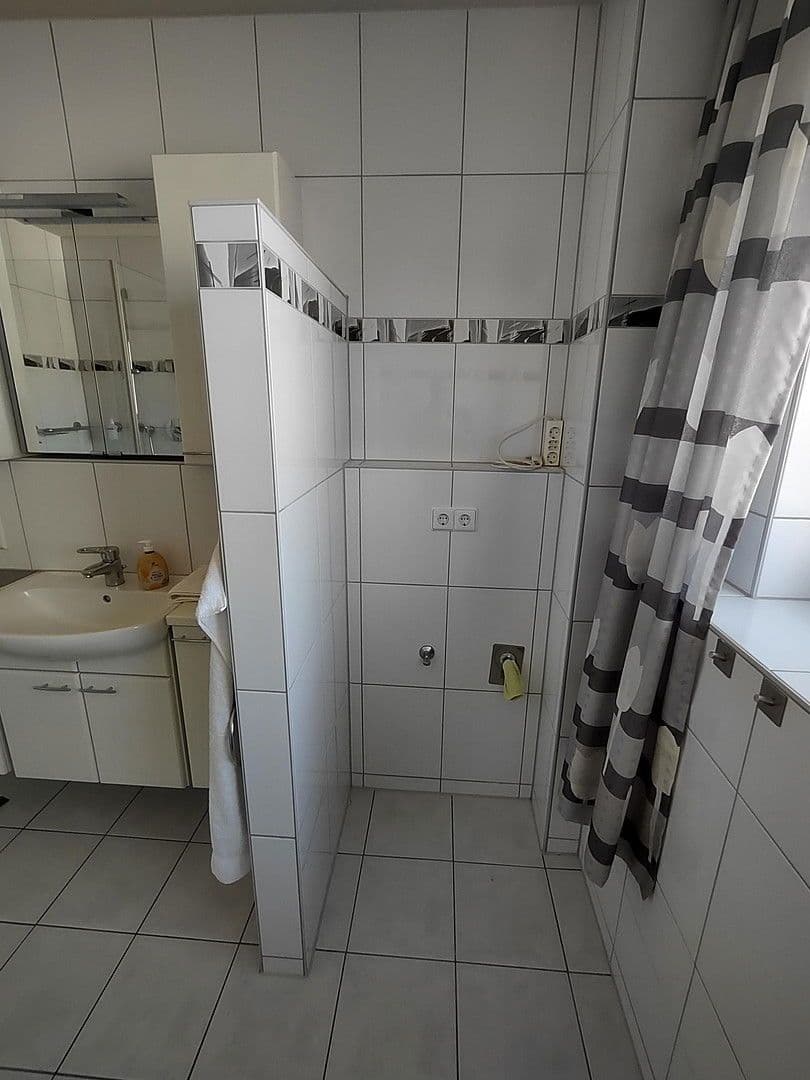 Prodej bytu 3+1 82 m², Bad Dürrheim, Bádensko-Württembersko Prodej bytu 3+1 82 m², Bad Dürrheim, Bádensko-Württembersko
