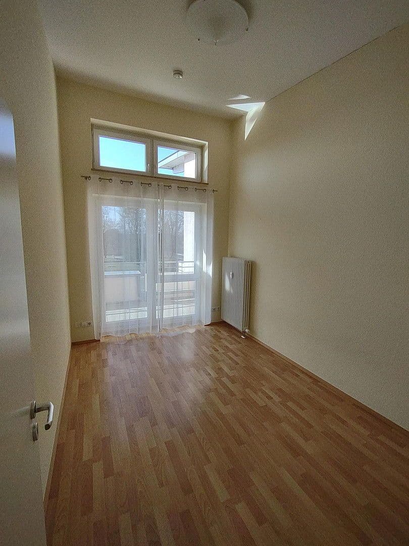 Prodej bytu 3+1 82 m², Bad Dürrheim, Bádensko-Württembersko Prodej bytu 3+1 82 m², Bad Dürrheim, Bádensko-Württembersko