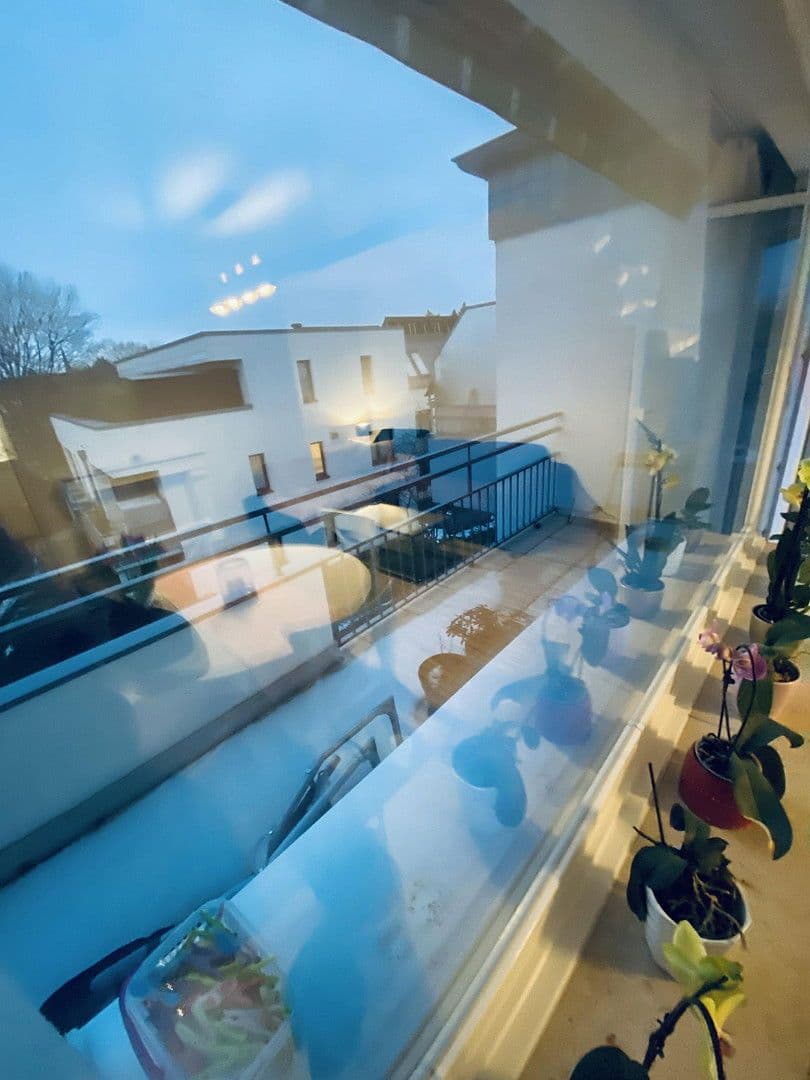 Pronájem bytu 3+1 68 m², Pinneberger Straße 55a, Wedel, Šlesvicko-Holštýnsko Pronájem bytu 3+1 68 m², Pinneberger Straße 55a, Wedel, Šlesvicko-Holštýnsko