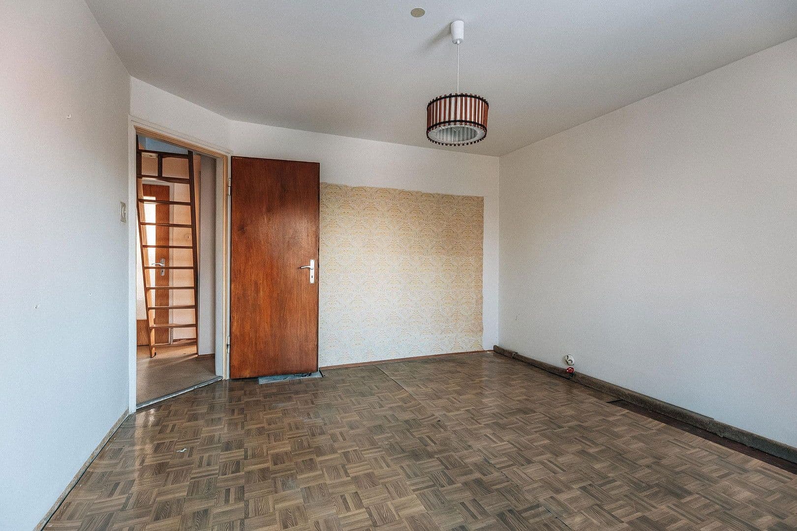 Prodej domu 76 m², pozemek 507 m², Pullach, Bavorsko Prodej domu 76 m², pozemek 507 m², Pullach, Bavorsko