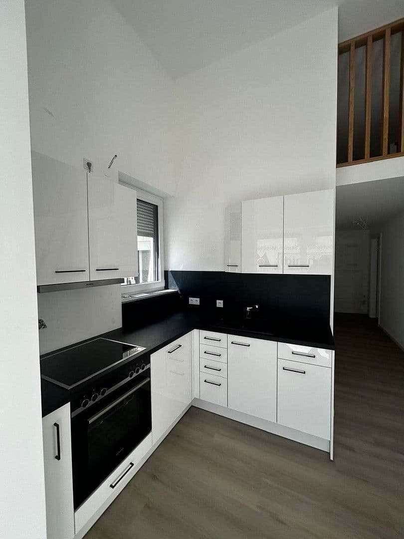 Pronájem bytu 2+1 70 m², Lorenz-Krapp-Straße 25, Bamberg, Bavorsko Pronájem bytu 2+1 70 m², Lorenz-Krapp-Straße 25, Bamberg, Bavorsko