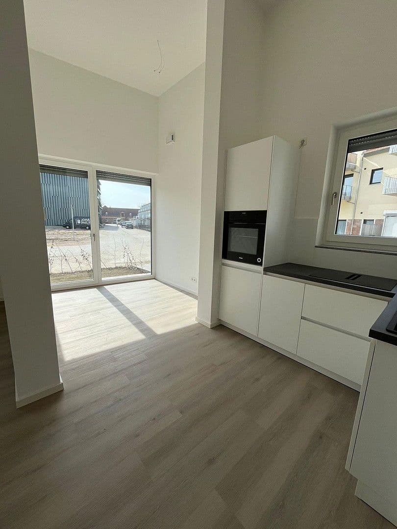 Pronájem bytu 2+1 70 m², Lorenz-Krapp-Straße 26,, Bamberg, Bavorsko Pronájem bytu 2+1 70 m², Lorenz-Krapp-Straße 26,, Bamberg, Bavorsko