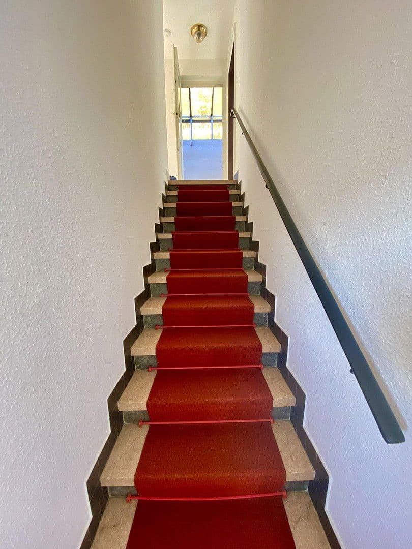 Prodej domu 125 m², pozemek 866 m², Obere Zeiselbergstraße 23, Schwäbisch Gmünd, Bádensko-Württembersko Prodej domu 125 m², pozemek 866 m², Obere Zeiselbergstraße 23, Schwäbisch Gmünd, Bádensko-Württembersko