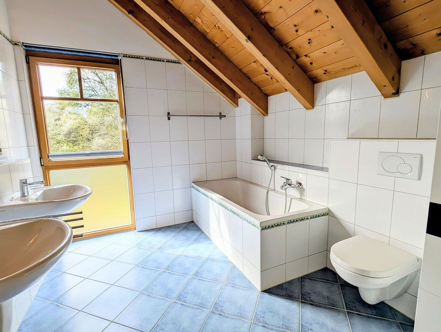 Prodej domu 180 m², pozemek 530 m², Bad Kreuznach, Porýní-Falc Prodej domu 180 m², pozemek 530 m², Bad Kreuznach, Porýní-Falc