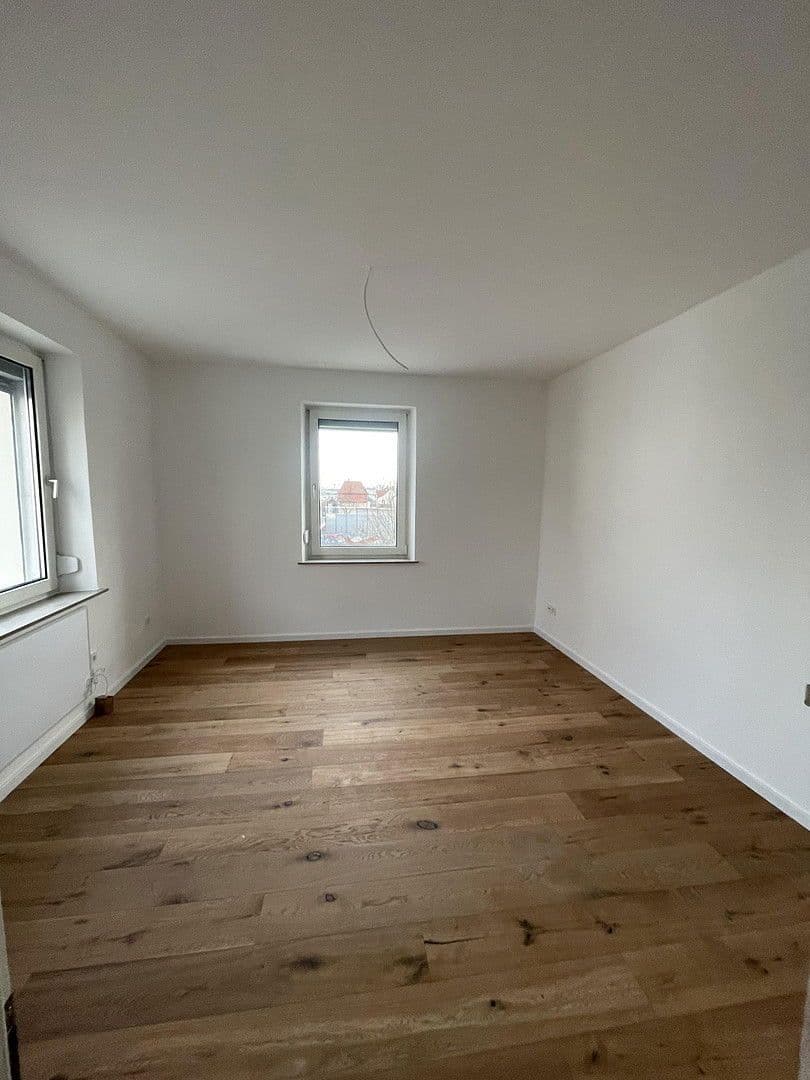 Pronájem bytu 3+1 65 m², Zabergäustr. 97, Stuttgart, Bádensko-Württembersko Pronájem bytu 3+1 65 m², Zabergäustr. 97, Stuttgart, Bádensko-Württembersko