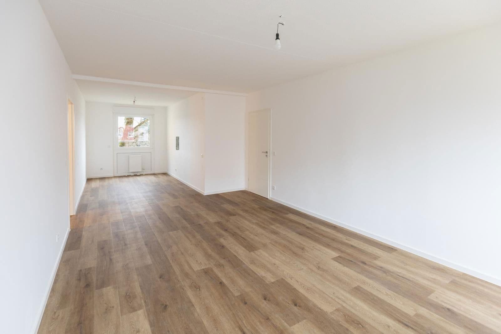 Pronájem bytu 3+1 85 m², Petersauracher Str. 39, Nürnberg, Bavorsko Pronájem bytu 3+1 85 m², Petersauracher Str. 39, Nürnberg, Bavorsko