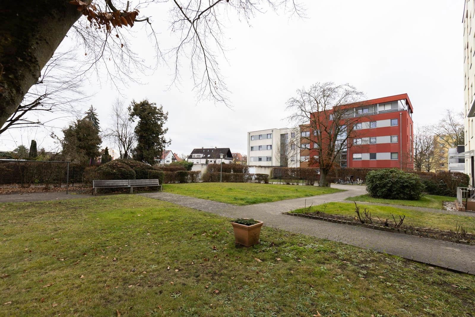 Pronájem bytu 3+1 85 m², Petersauracher Str. 39, Nürnberg, Bavorsko Pronájem bytu 3+1 85 m², Petersauracher Str. 39, Nürnberg, Bavorsko