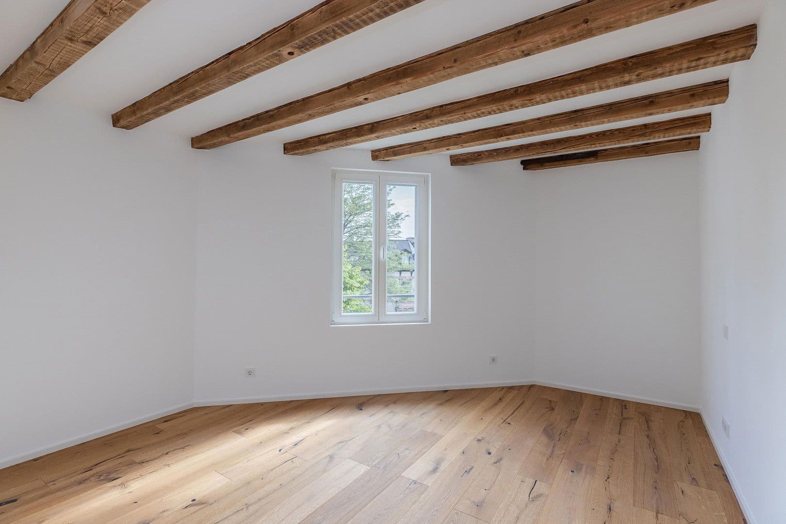 Prodej bytu 5+1 170 m², Krafftstraße 1, Offenbach, Hessen Prodej bytu 5+1 170 m², Krafftstraße 1, Offenbach, Hessen