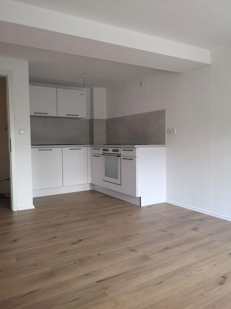 Pronájem bytu 2+1 41 m², Friolzheim, Bádensko-Württembersko Pronájem bytu 2+1 41 m², Friolzheim, Bádensko-Württembersko