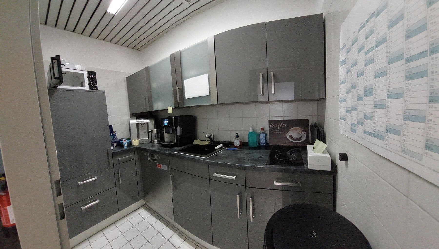 Pronájem kanceláře 330 m², Max-Planck-Straße 17, Unterschleißheim, Bavorsko Pronájem kanceláře 330 m², Max-Planck-Straße 17, Unterschleißheim, Bavorsko