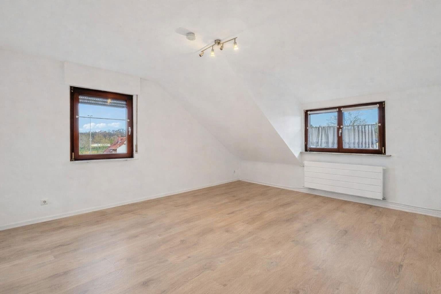 Pronájem bytu 3+1 89 m², Seligenstadt, Hessen Pronájem bytu 3+1 89 m², Seligenstadt, Hessen