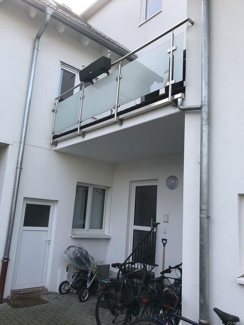 Pronájem bytu 1+kk 47 m², Karlsruhe, Bádensko-Württembersko Pronájem bytu 1+kk 47 m², Karlsruhe, Bádensko-Württembersko
