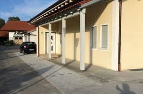 Pronájem kanceláře 100 m², Bernau, Bavorsko Pronájem kanceláře 100 m², Bernau, Bavorsko