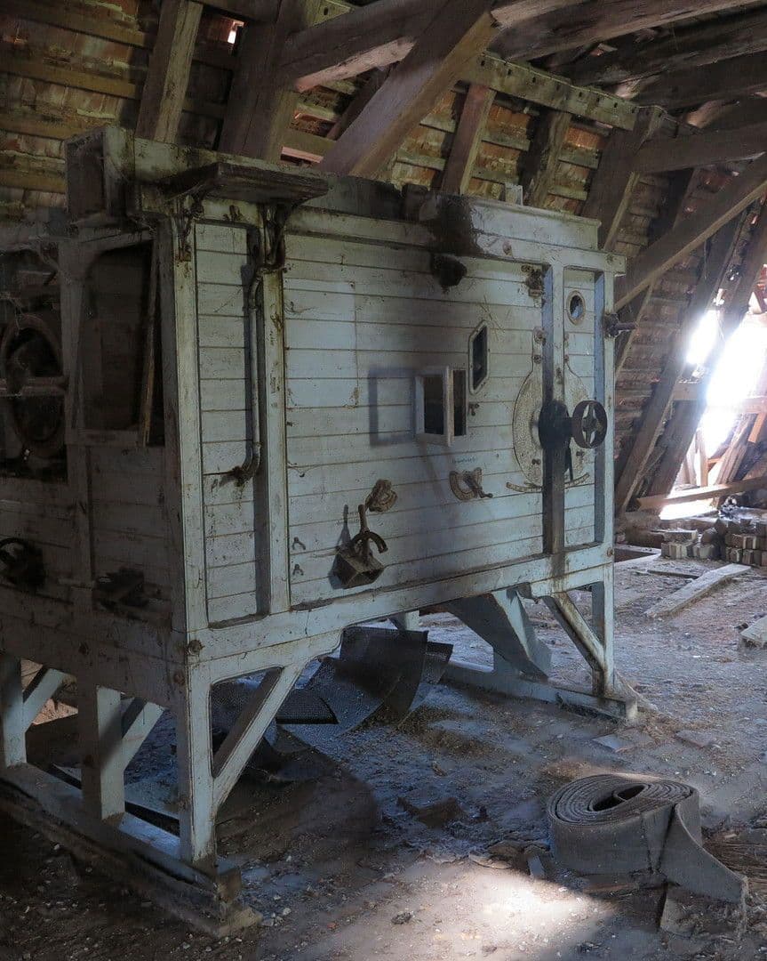 Prodej domu 1.200 m², pozemek 7.000 m², Ivenack, Mecklenburg-Vorpommern Prodej domu 1.200 m², pozemek 7.000 m², Ivenack, Mecklenburg-Vorpommern