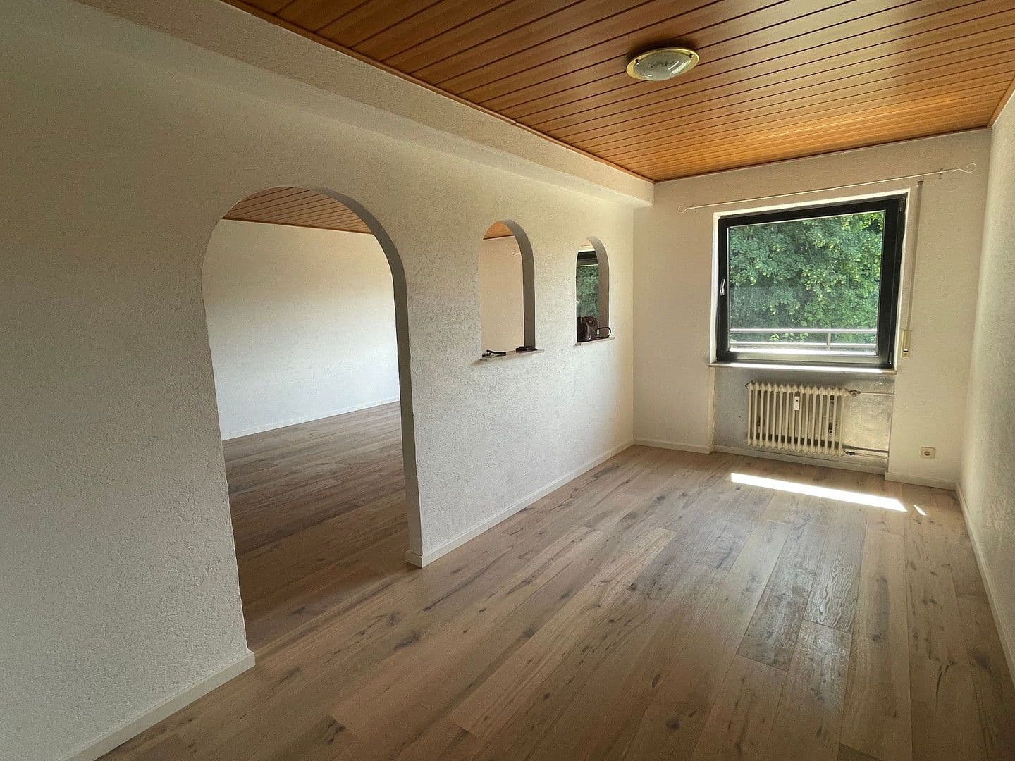 Prodej bytu 4+1 95 m², Unterer Geisberg 4, Saarbrücken, Země Sársko Prodej bytu 4+1 95 m², Unterer Geisberg 4, Saarbrücken, Země Sársko