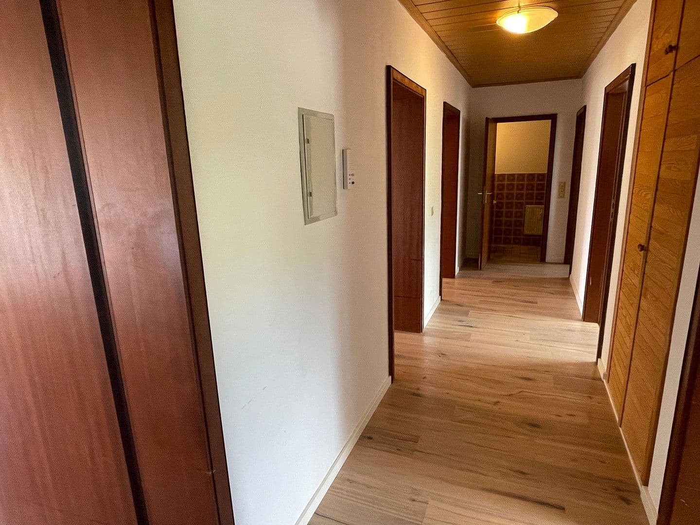 Prodej bytu 4+1 95 m², Unterer Geisberg 4, Saarbrücken, Země Sársko Prodej bytu 4+1 95 m², Unterer Geisberg 4, Saarbrücken, Země Sársko