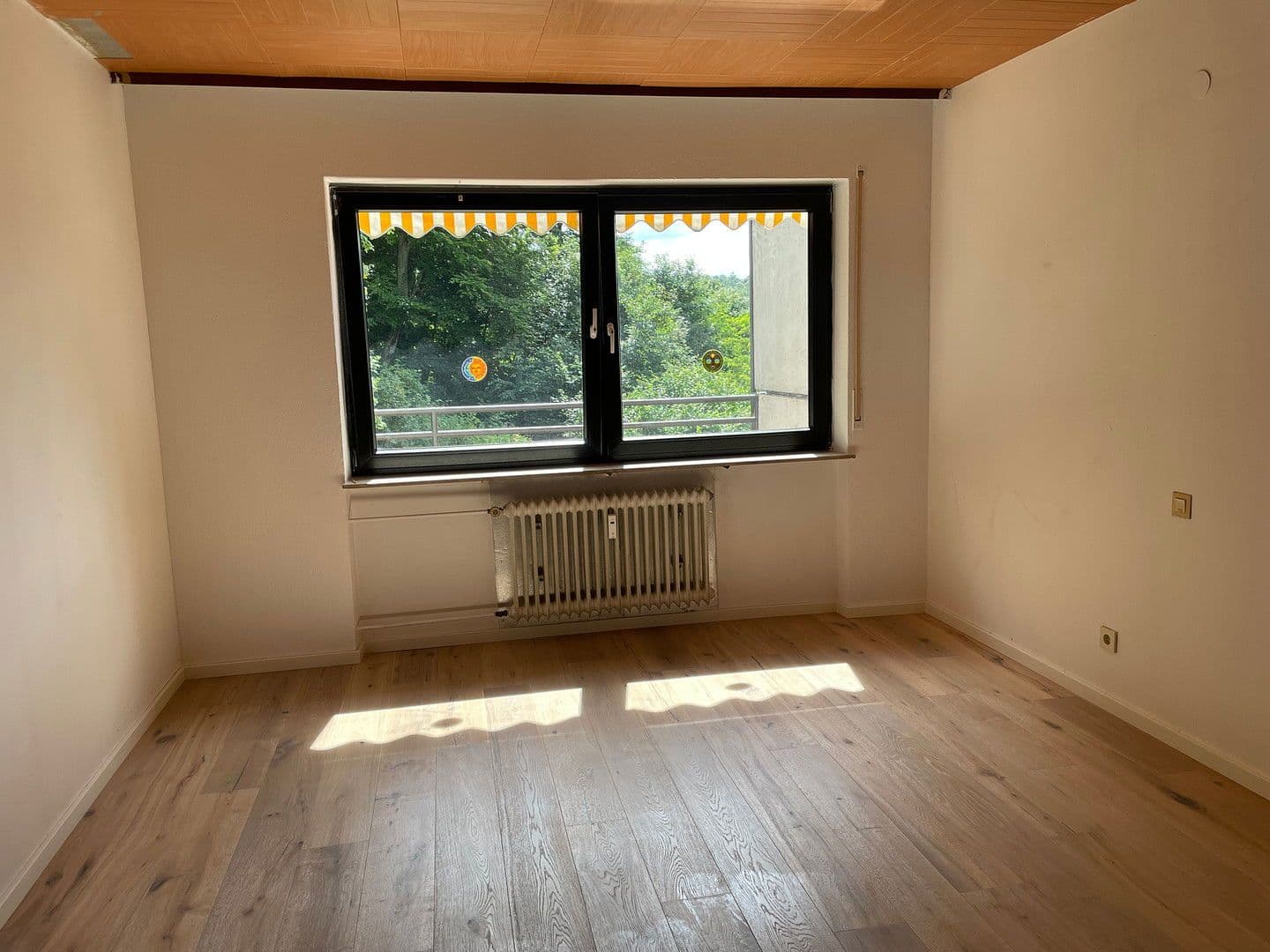 Prodej bytu 4+1 95 m², Unterer Geisberg 4, Saarbrücken, Země Sársko Prodej bytu 4+1 95 m², Unterer Geisberg 4, Saarbrücken, Země Sársko