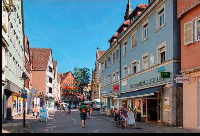 Pronájem bytu 2+1 60 m², Stuttgart, Bádensko-Württembersko Pronájem bytu 2+1 60 m², Stuttgart, Bádensko-Württembersko